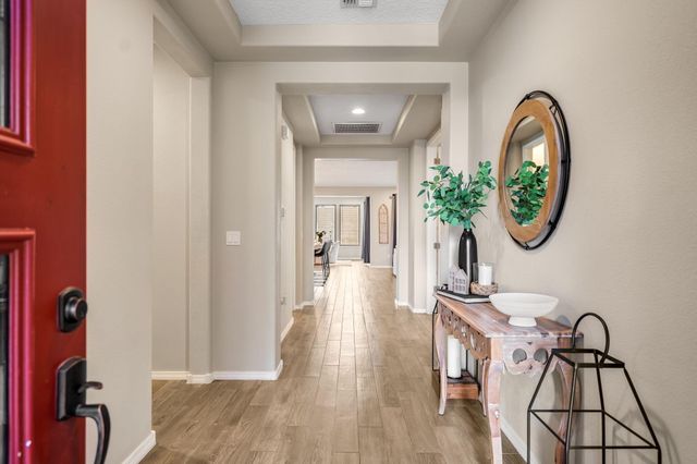 6304 Acadia Lane NE, Rio Rancho, NM 87144