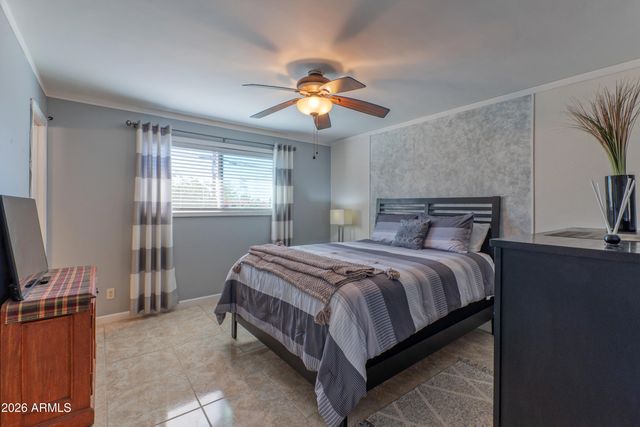 1317 E LAWRENCE Lane, Phoenix, AZ 85020