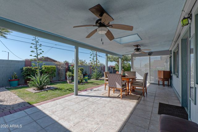 1317 E LAWRENCE Lane, Phoenix, AZ 85020