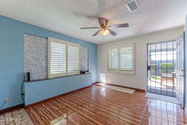 1317 E LAWRENCE Lane, Phoenix, AZ 85020