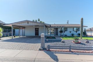 1317 E LAWRENCE Lane, Phoenix, AZ 85020