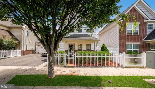 1811 N FRANKLIN ST, Philadelphia, PA 19122