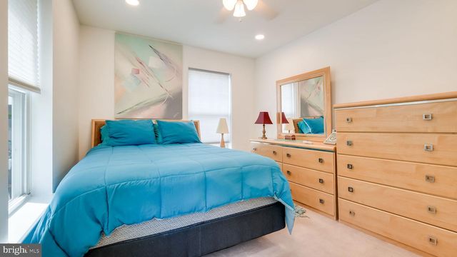 1811 N FRANKLIN ST, Philadelphia, PA 19122