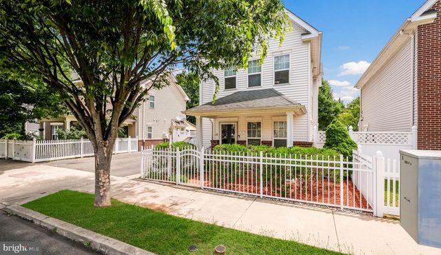 1811 N FRANKLIN ST, Philadelphia, PA 19122