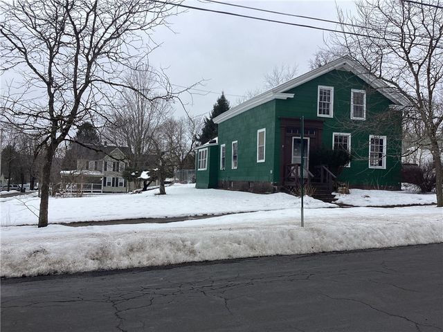 27 State Street, Oxford, NY 13830