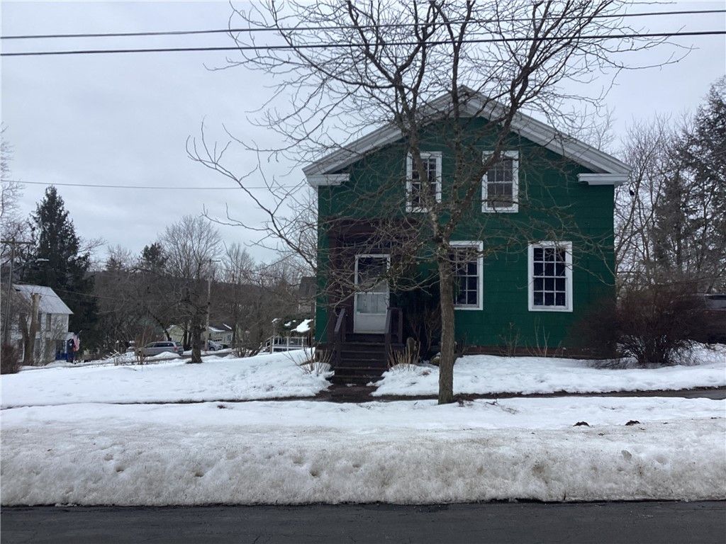 27 State Street, Oxford, NY 13830