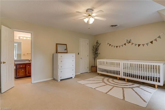 2305 Teapot Court, Winston-salem, NC 27106