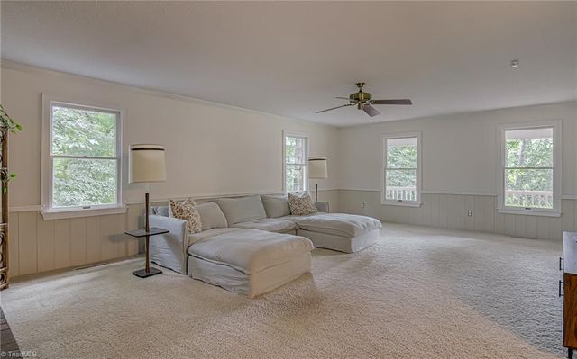 2305 Teapot Court, Winston-salem, NC 27106