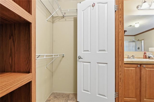 5809 NW 18TH TERRACE, Bell, FL 32619