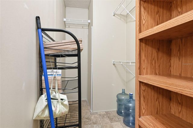 5809 NW 18TH TERRACE, Bell, FL 32619