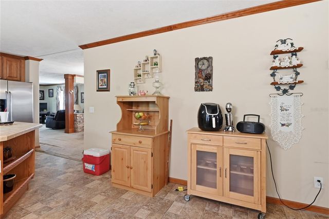 5809 NW 18TH TERRACE, Bell, FL 32619