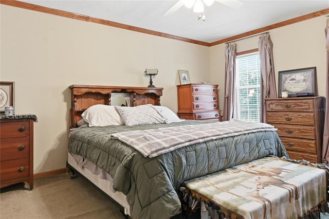 5809 NW 18TH TERRACE, Bell, FL 32619