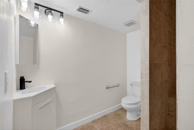 8025 SW 103RD AVENUE, Gainesville, FL 32608