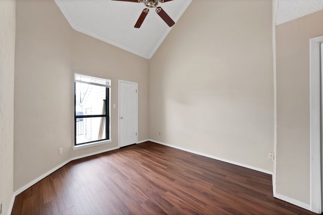 2428 Forest Brook Lane 1211, Arlington, TX 76006