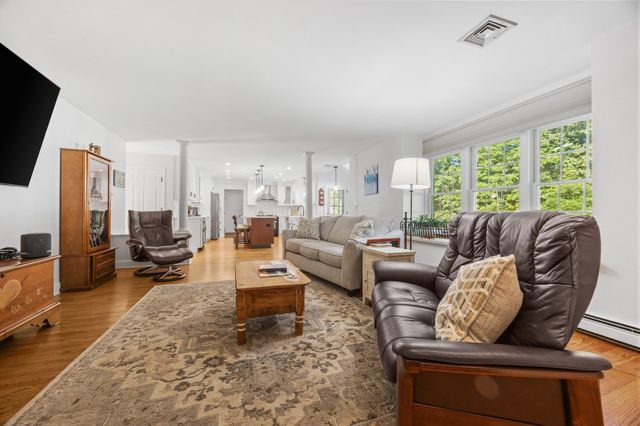 101 Diniz Drive, Raynham, MA 02767