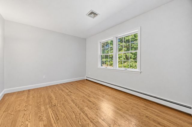 101 Diniz Drive, Raynham, MA 02767
