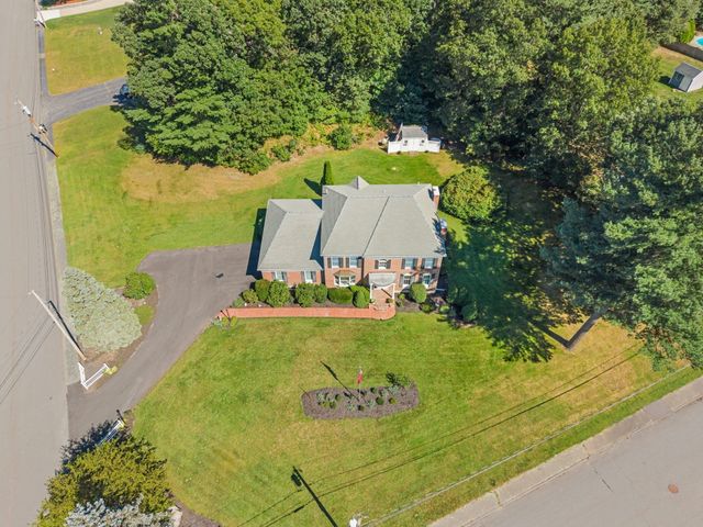101 Diniz Drive, Raynham, MA 02767