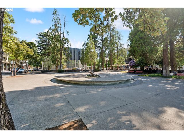 5791 Durst St, Eugene, OR 97402