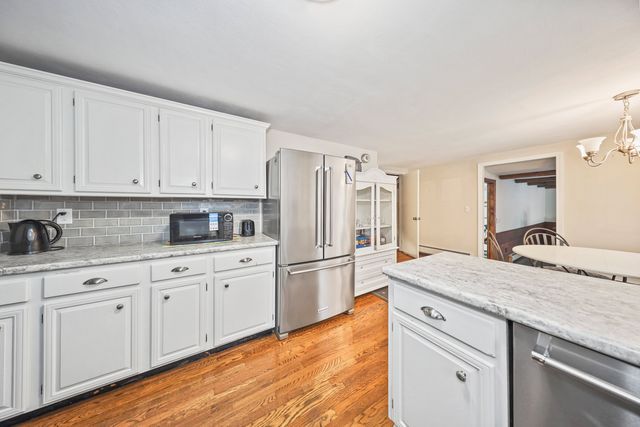 138 Wildwood Circle, Naugatuck, CT 06770