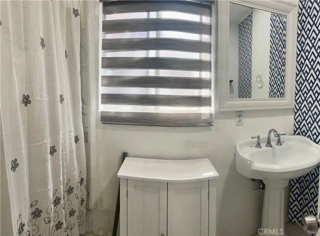 23716 Shady, Crestline, CA 92325