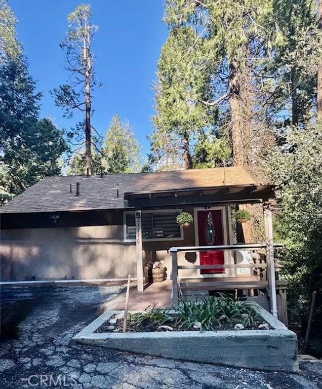 23716 Shady, Crestline, CA 92325