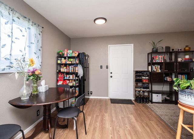 2616 Selma, Sacramento, CA 95815