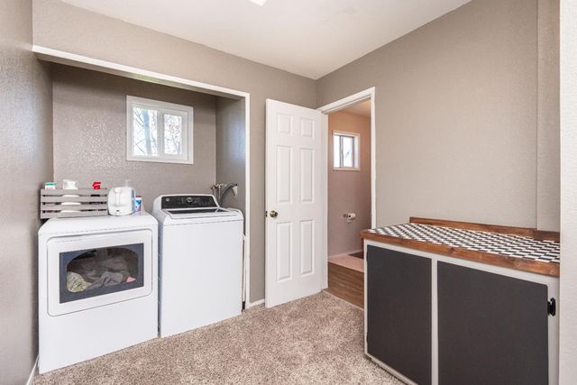 2616 Selma, Sacramento, CA 95815