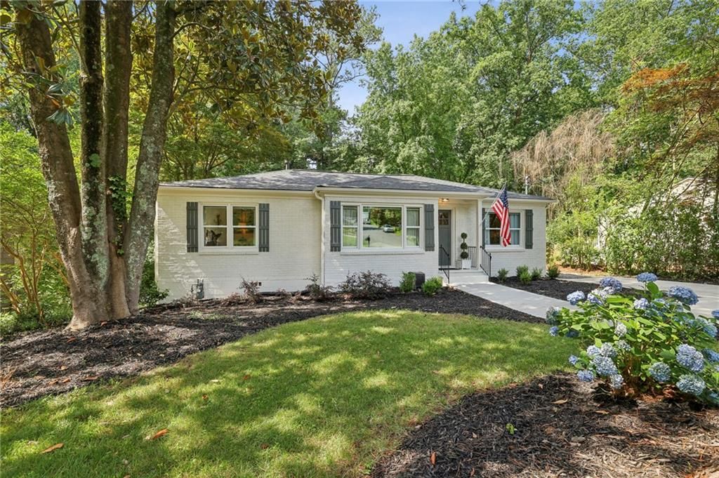 1600 Belle Isle Circle, Atlanta, GA 30329