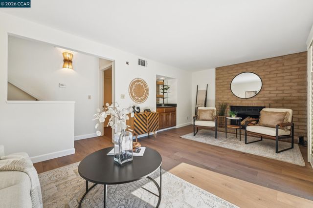 41 Burnham Ct, Pleasant Hill, CA 94523