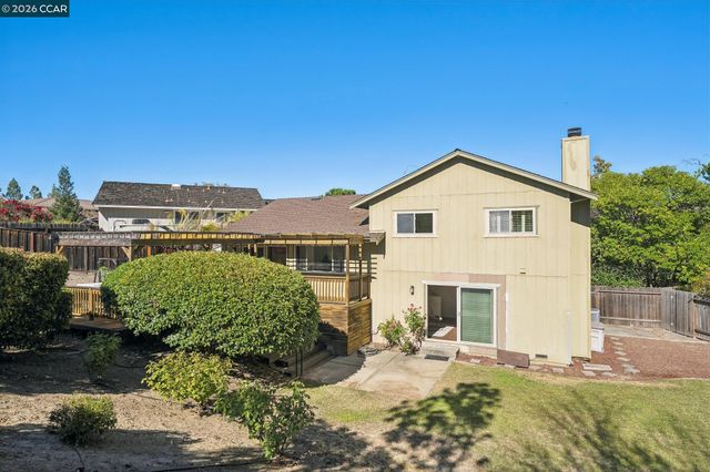 41 Burnham Ct, Pleasant Hill, CA 94523