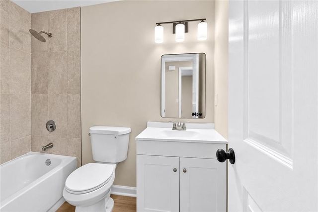1307 Heritage Court, Hampton, GA 30228