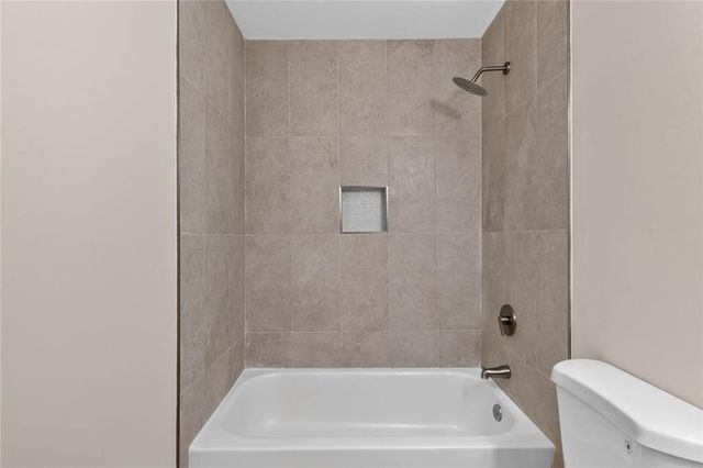 1307 Heritage Court, Hampton, GA 30228