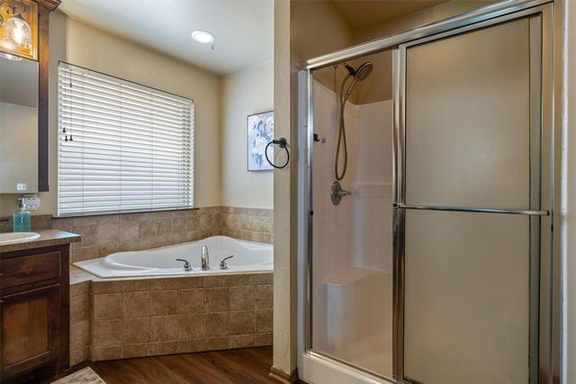 1905 NE 31st Street, Moore, OK 73160