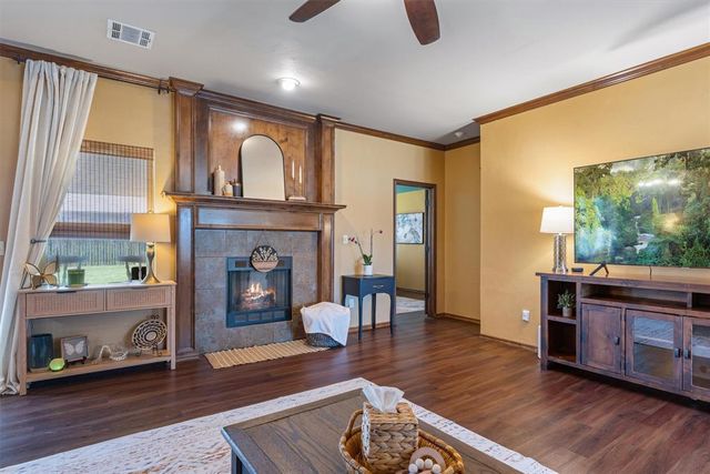 1905 NE 31st Street, Moore, OK 73160