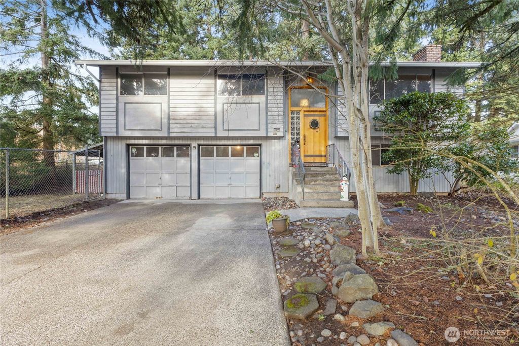 2503 Natalie Lane, Steilacoom, WA 98388