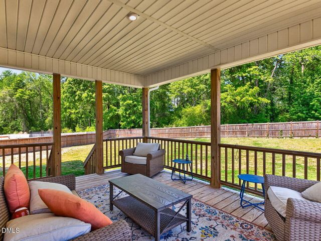 298 Hannah Yam Lane, Benson, NC 27504