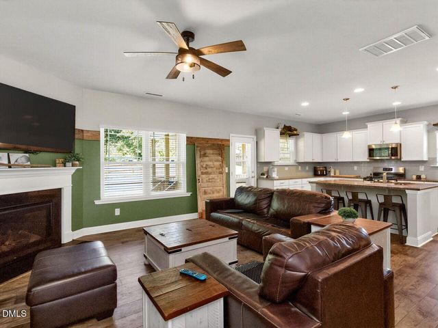 298 Hannah Yam Lane, Benson, NC 27504