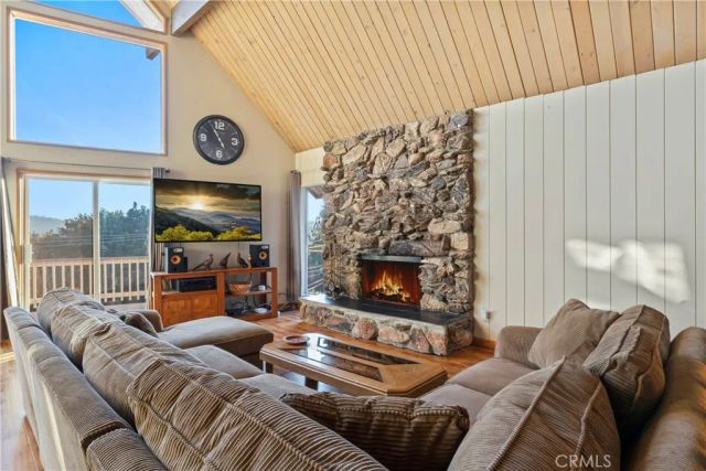 27734 Alpen, Lake Arrowhead, CA 92352