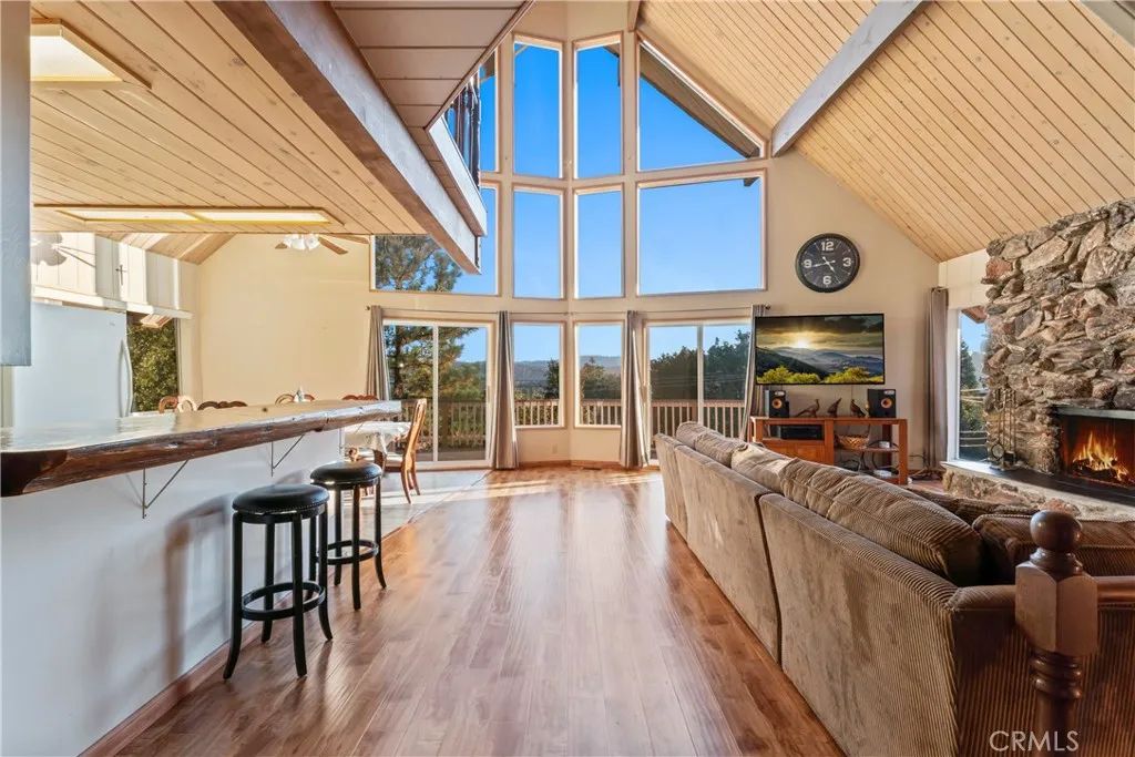 27734 Alpen, Lake Arrowhead, CA 92352