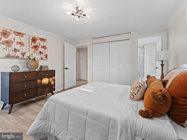 60 PINAFORE LN, Willingboro, NJ 08046
