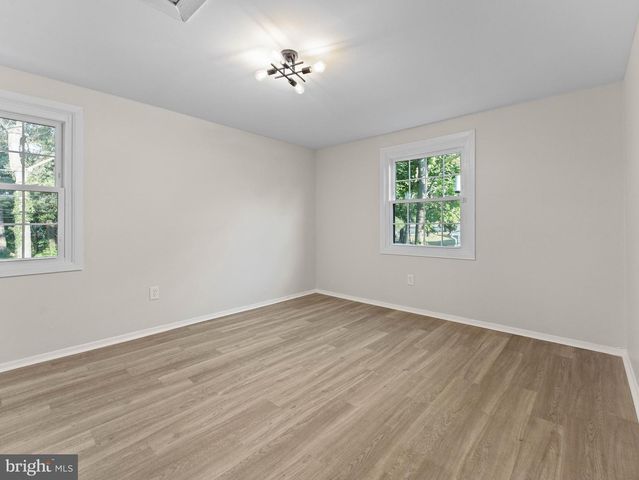 60 PINAFORE LN, Willingboro, NJ 08046