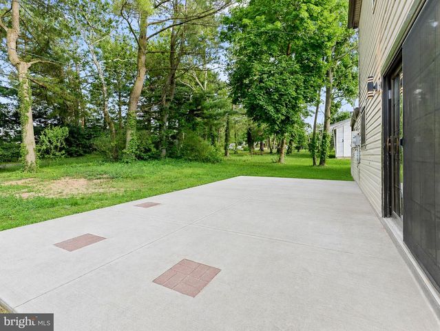 60 PINAFORE LN, Willingboro, NJ 08046