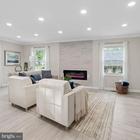 60 PINAFORE LN, Willingboro, NJ 08046