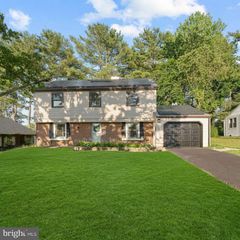 60 PINAFORE LN, Willingboro, NJ 08046
