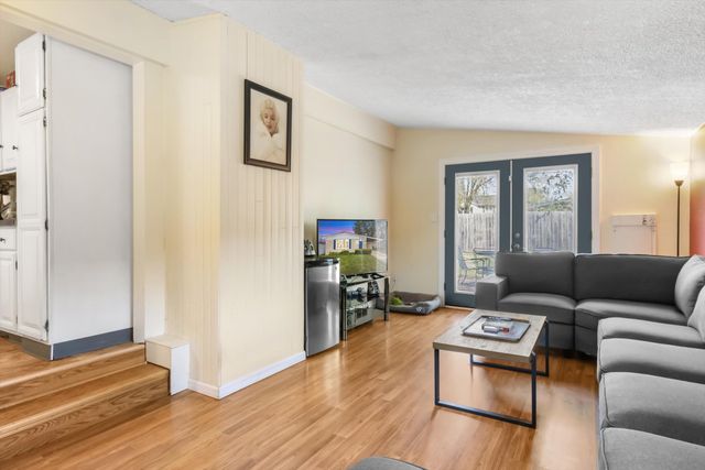 473 Darwin Street, Westland, MI 48186