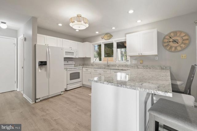 17 FALCON BRIDGE RD, Ocean Pines, MD 21811