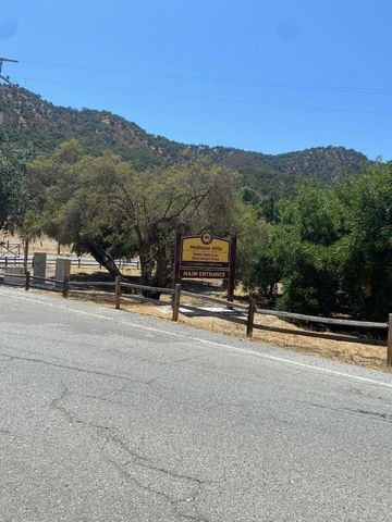 13160 Cienega Road, Hollister, CA 95023