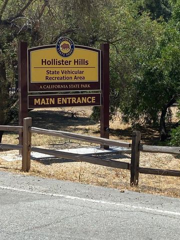 13160 Cienega Road, Hollister, CA 95023