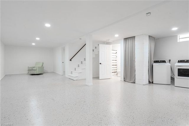 747 N Clodfelter Road, High Point, NC 27265