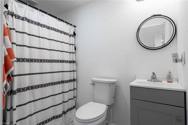 747 N Clodfelter Road, High Point, NC 27265